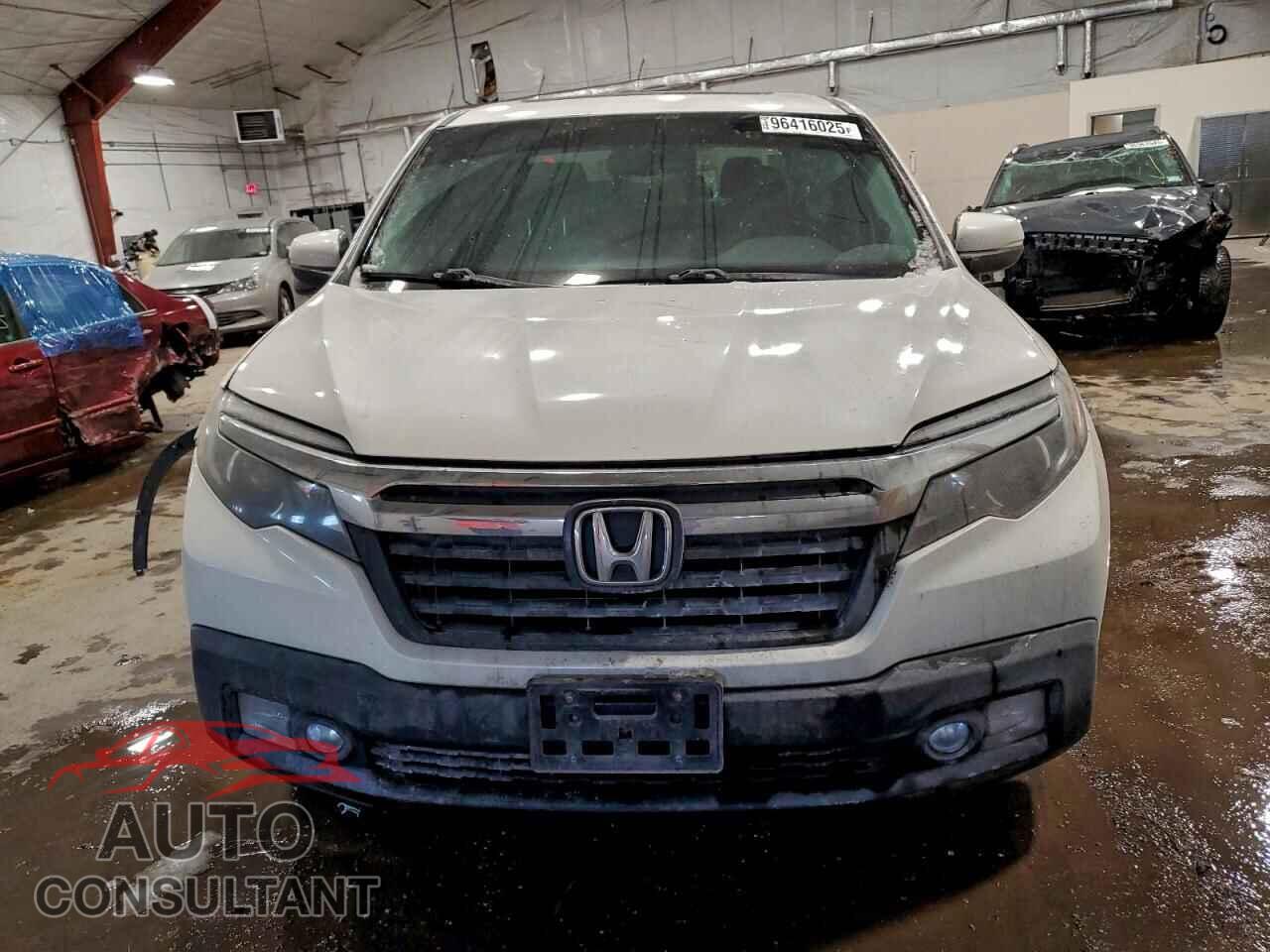 HONDA RIDGELINE 2019 - 5FPYK3F61KB021168
