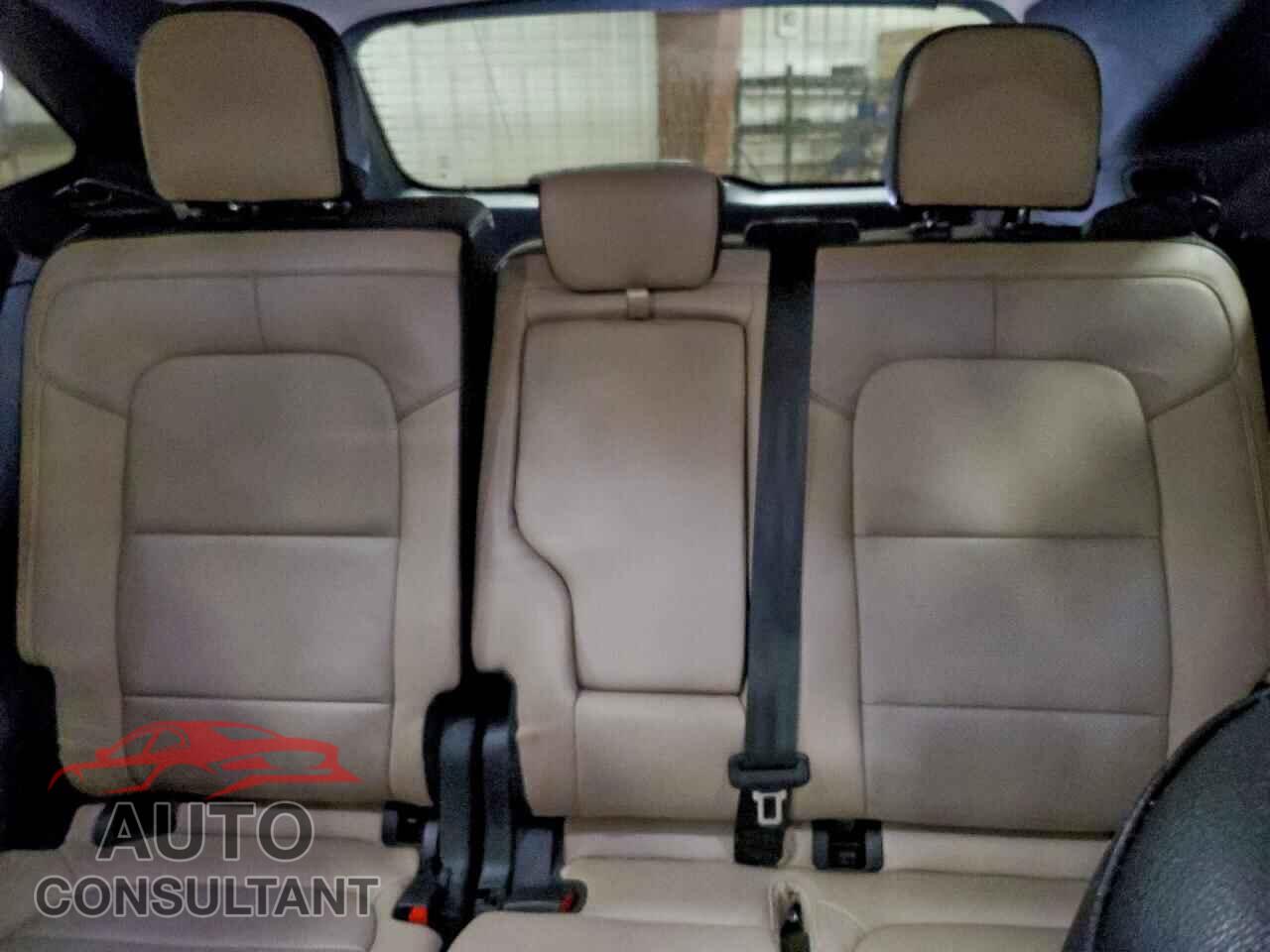 FORD ESCAPE 2020 - 1FMCU9J93LUA52444