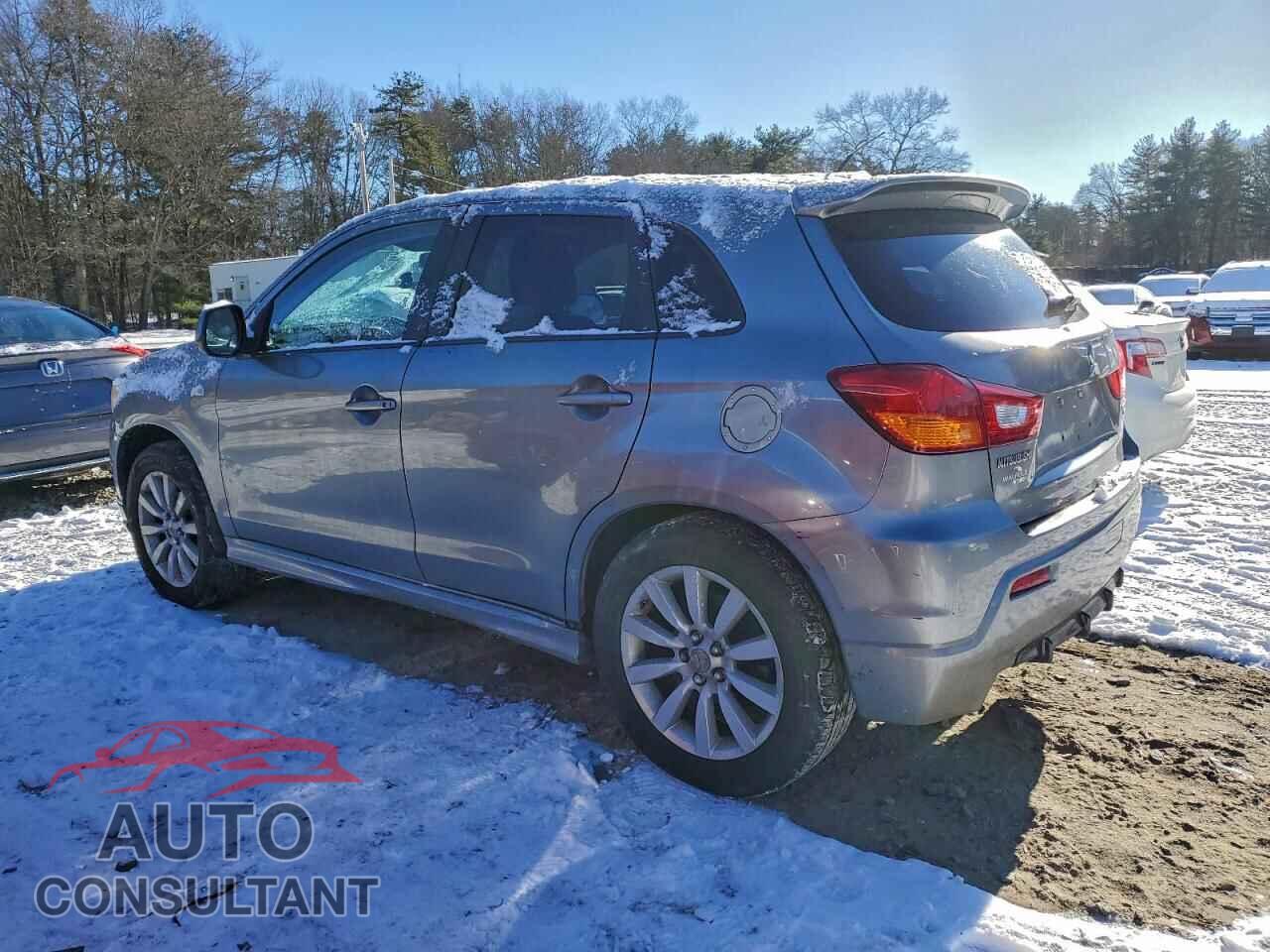 MITSUBISHI OUTLANDER 2011 - JA4AR4AU4BZ012793