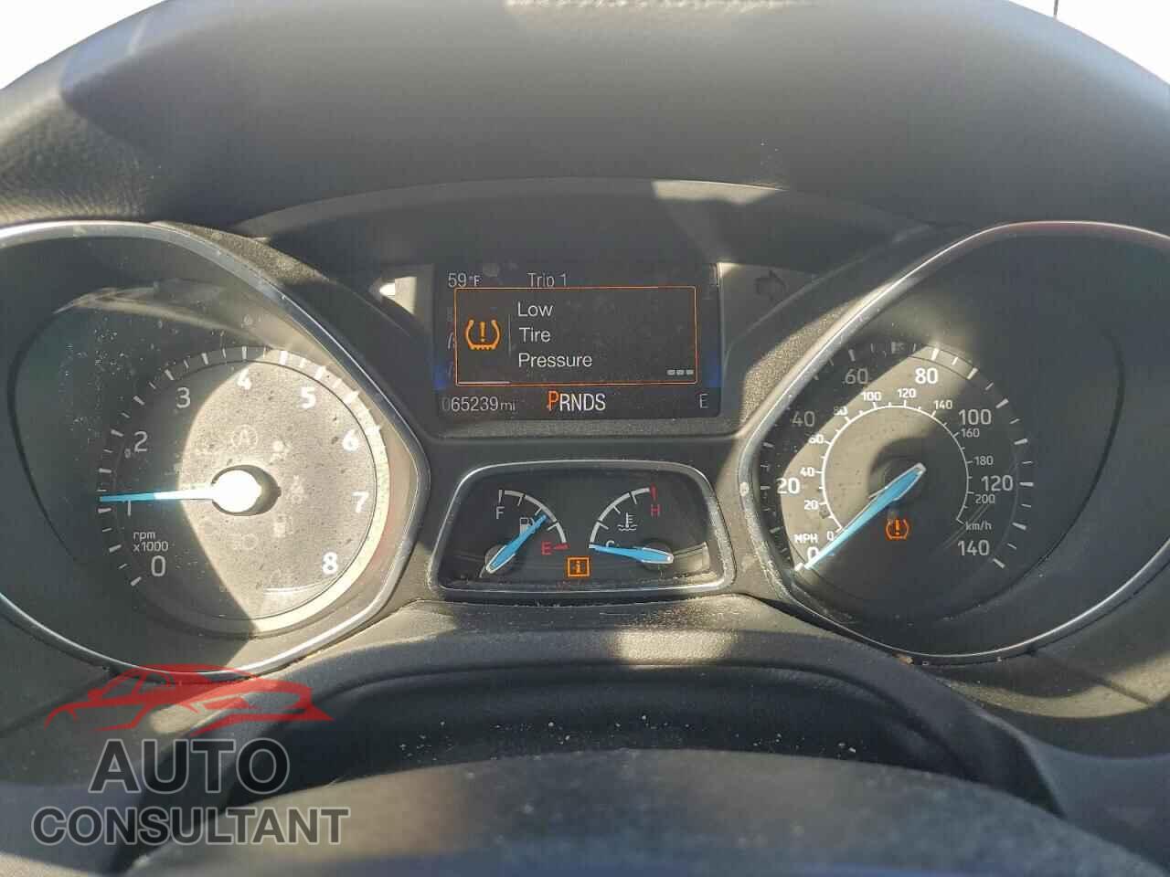 FORD FOCUS 2017 - 1FADP3FE0HL281752