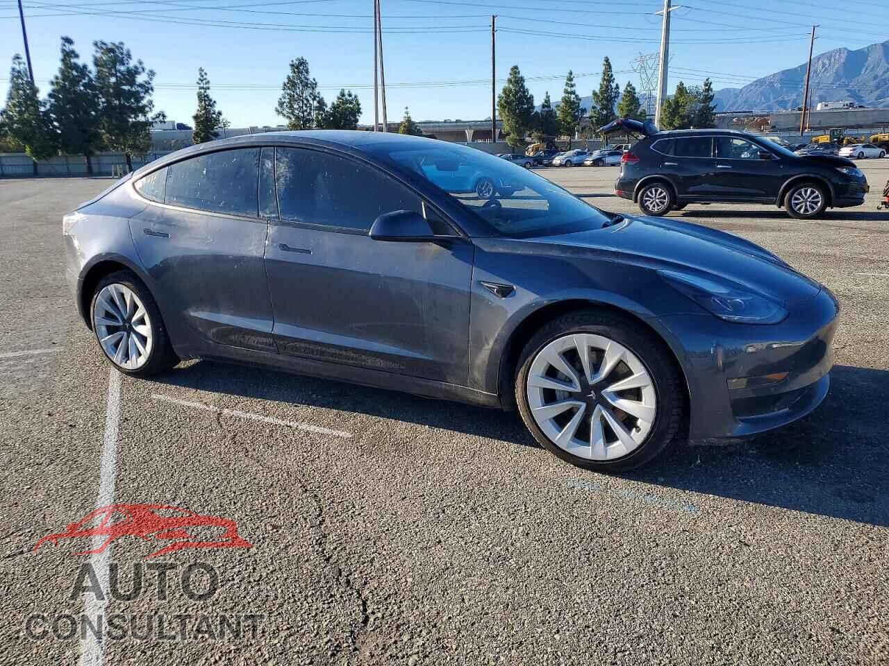 TESLA MODEL 3 2022 - 5YJ3E1EA6NF374837