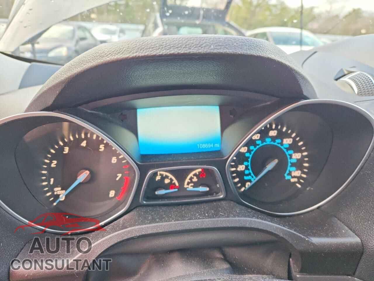 FORD ESCAPE 2016 - 1FMCU9J99GUA01892