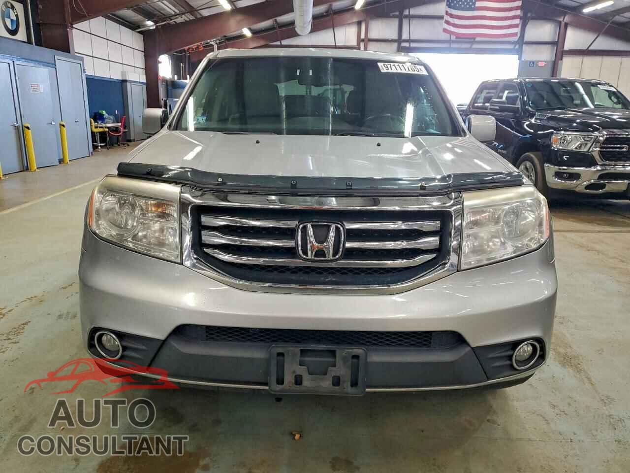 HONDA PILOT 2012 - 5FNYF4H55CB083441