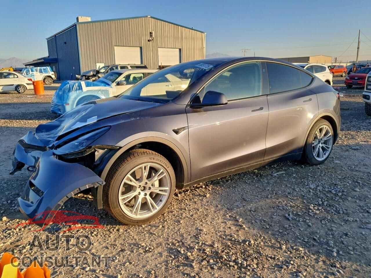 TESLA MODEL Y 2023 - 7SAYGDEEXPA205041