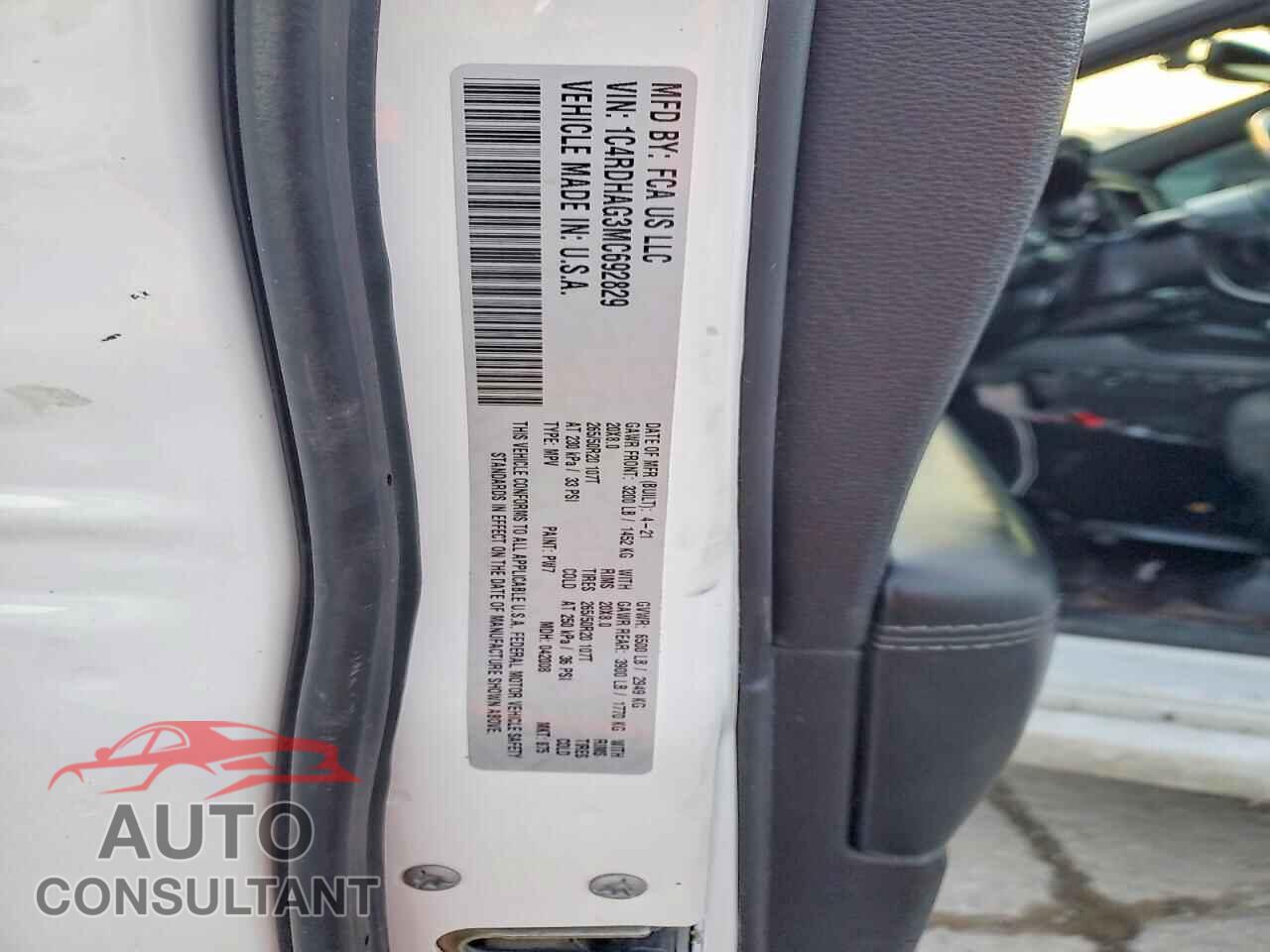 DODGE DURANGO 2021 - 1C4RDHAG3MC692829