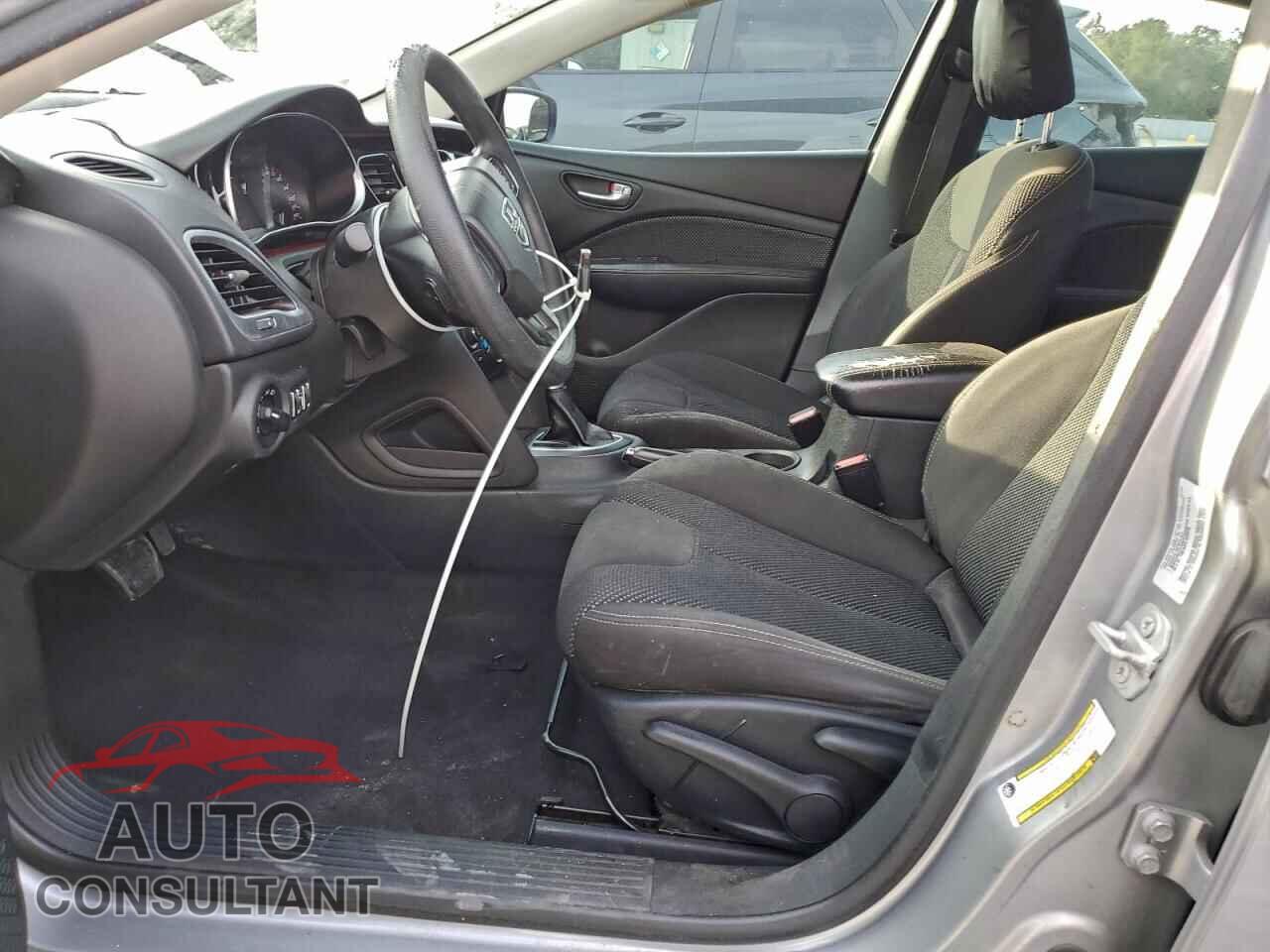 DODGE DART 2015 - 1C3CDFBB5FD238046