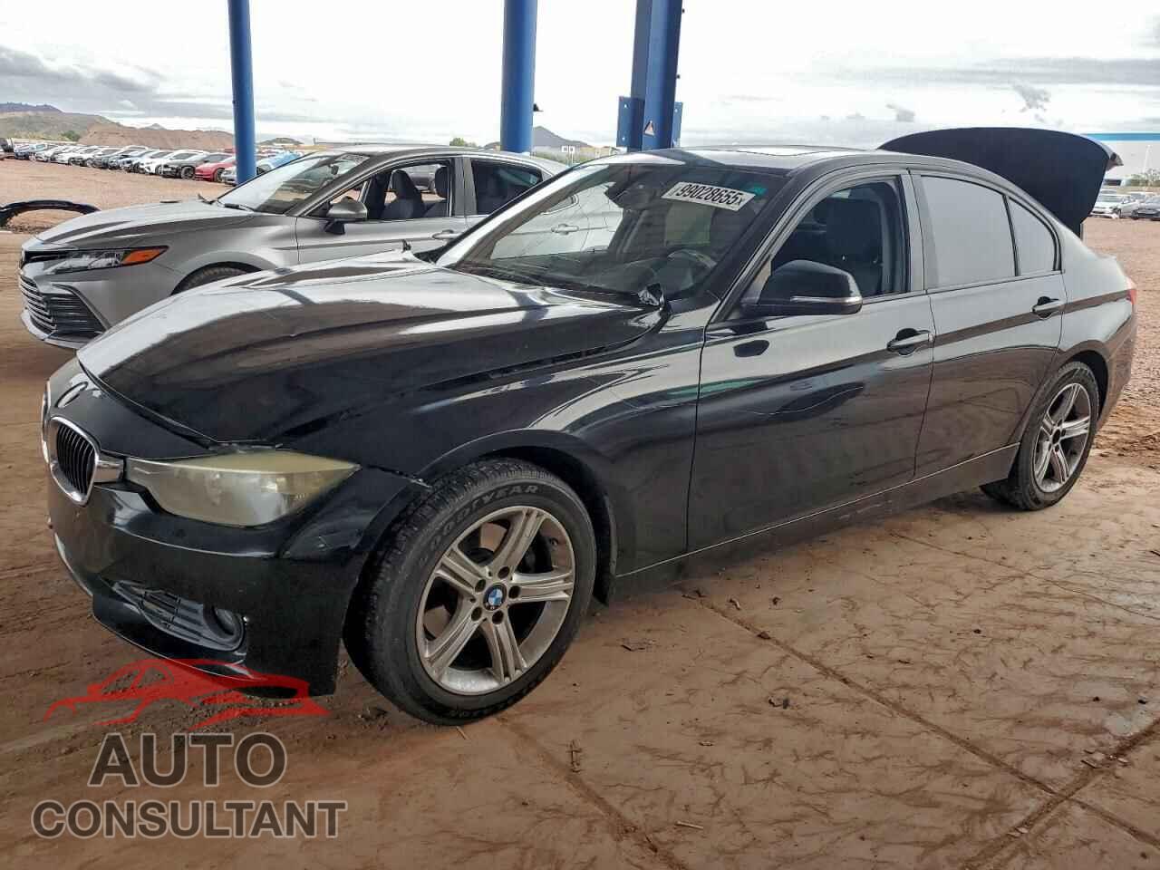 BMW 3 SERIES 2013 - WBA3C1C55DF438935