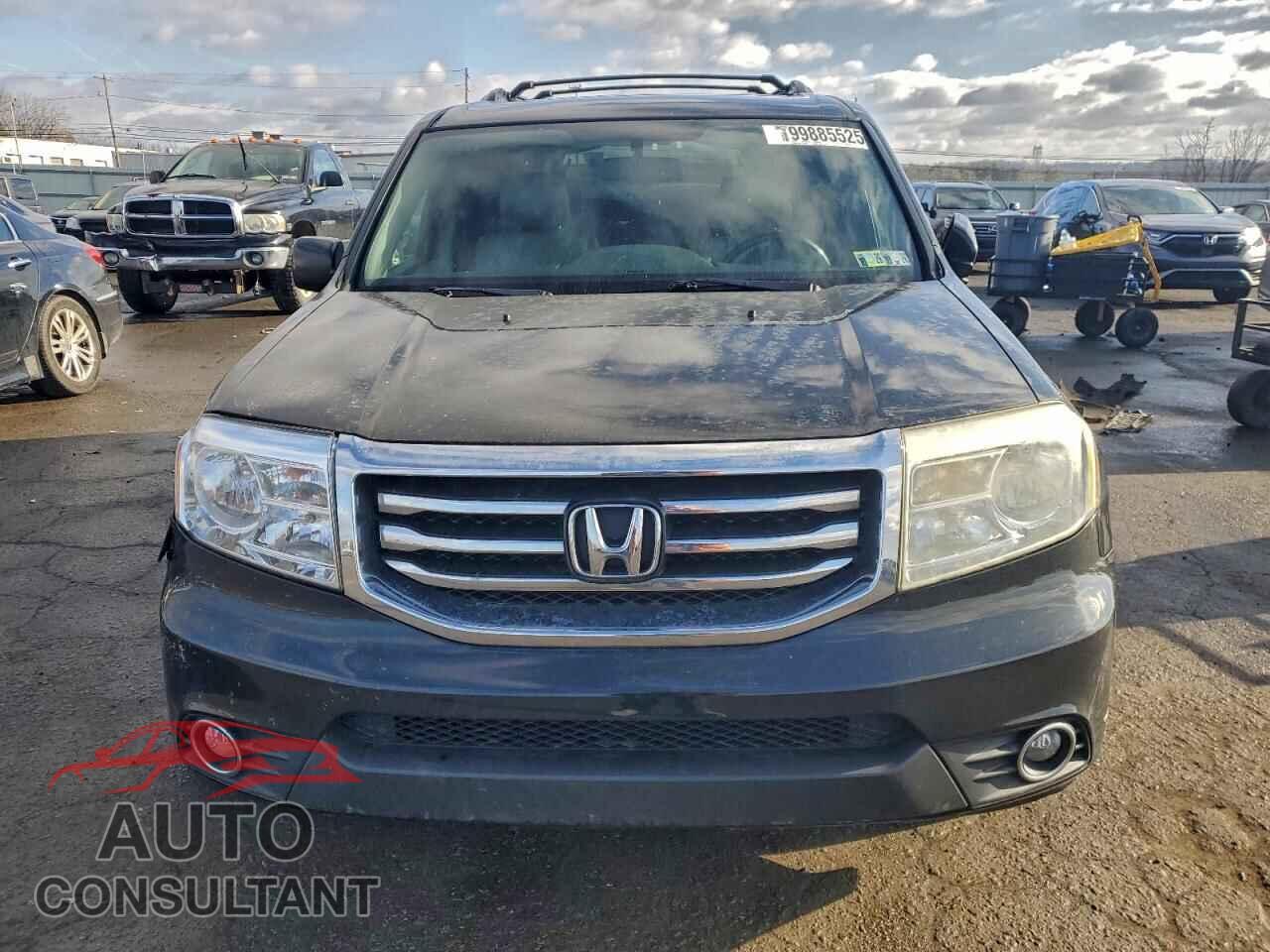 HONDA PILOT 2013 - 5FNYF4H57DB025252