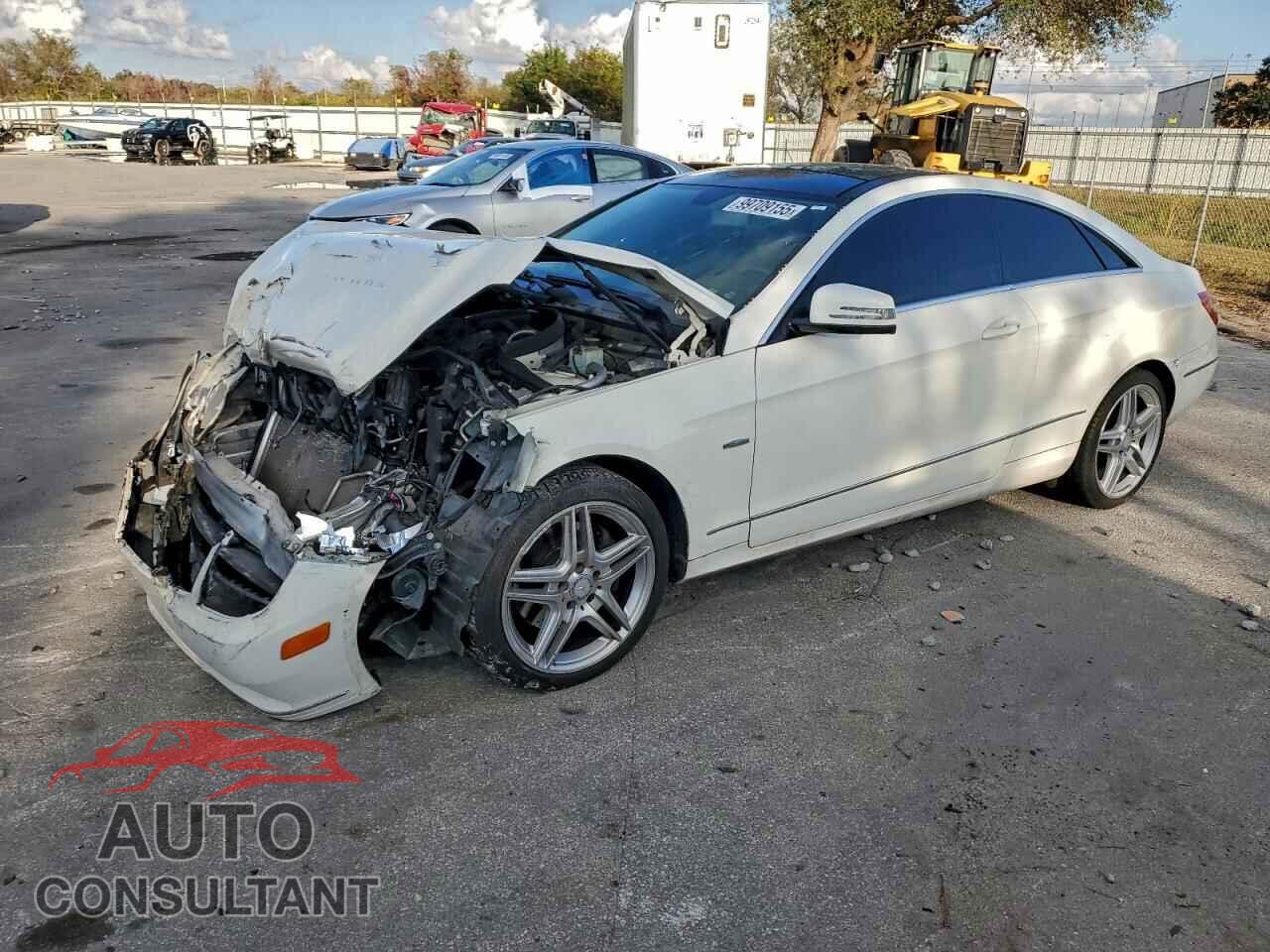 MERCEDES-BENZ E-CLASS 2012 - WDDKJ5KB0CF171517