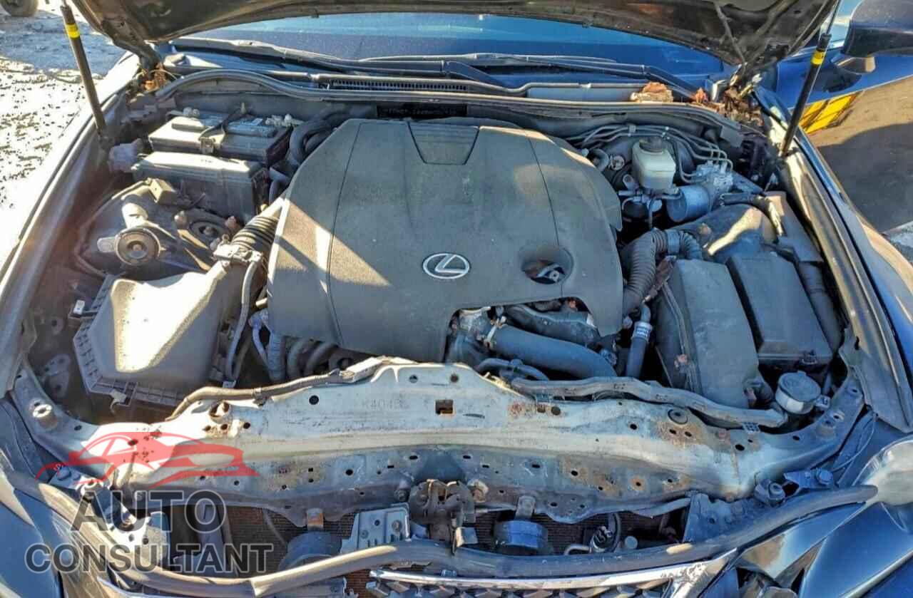 LEXUS IS 2014 - JTHCF1D26E5006309