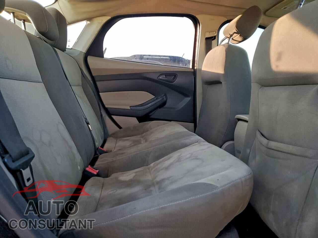 FORD FOCUS 2012 - 1FAHP3F25CL115520