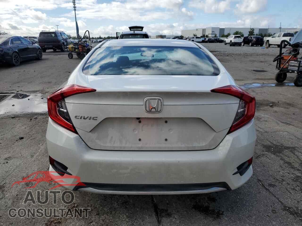 HONDA CIVIC 2019 - 2HGFC2F63KH557803