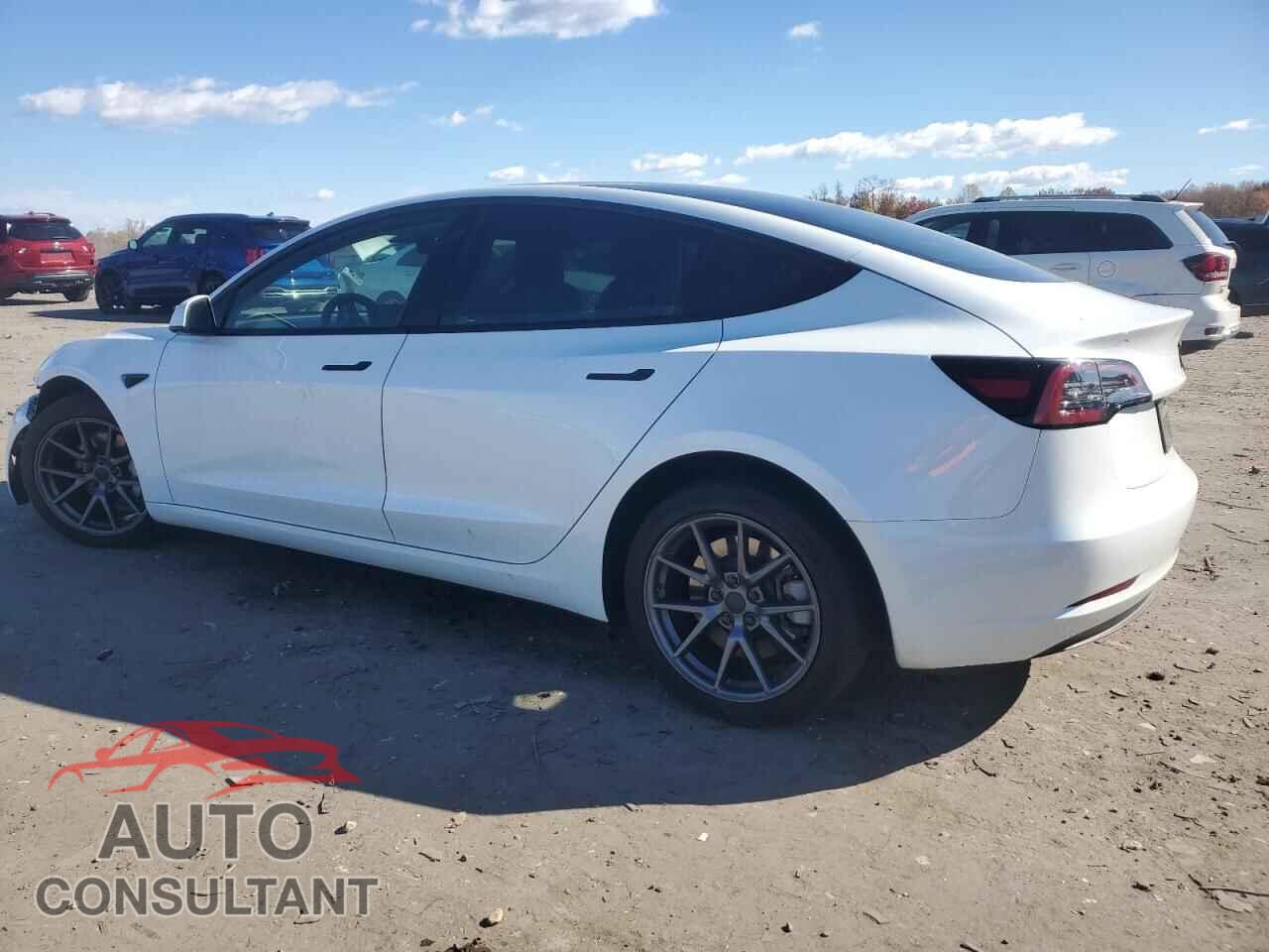 TESLA MODEL 3 2023 - 5YJ3E1EAXPF385780