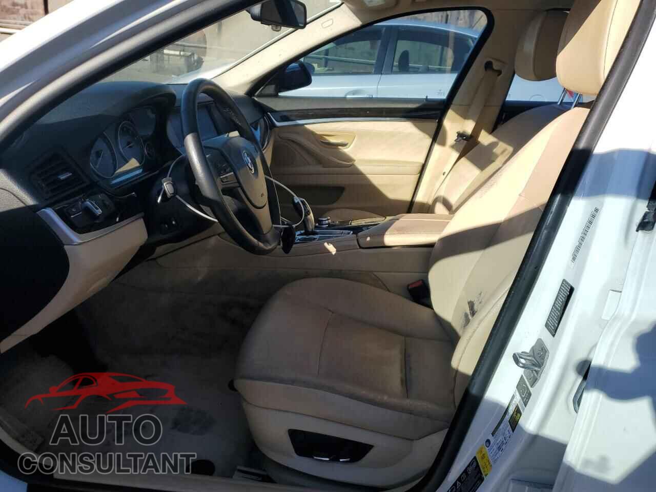 BMW 5 SERIES 2013 - WBAFU7C51DDU71214