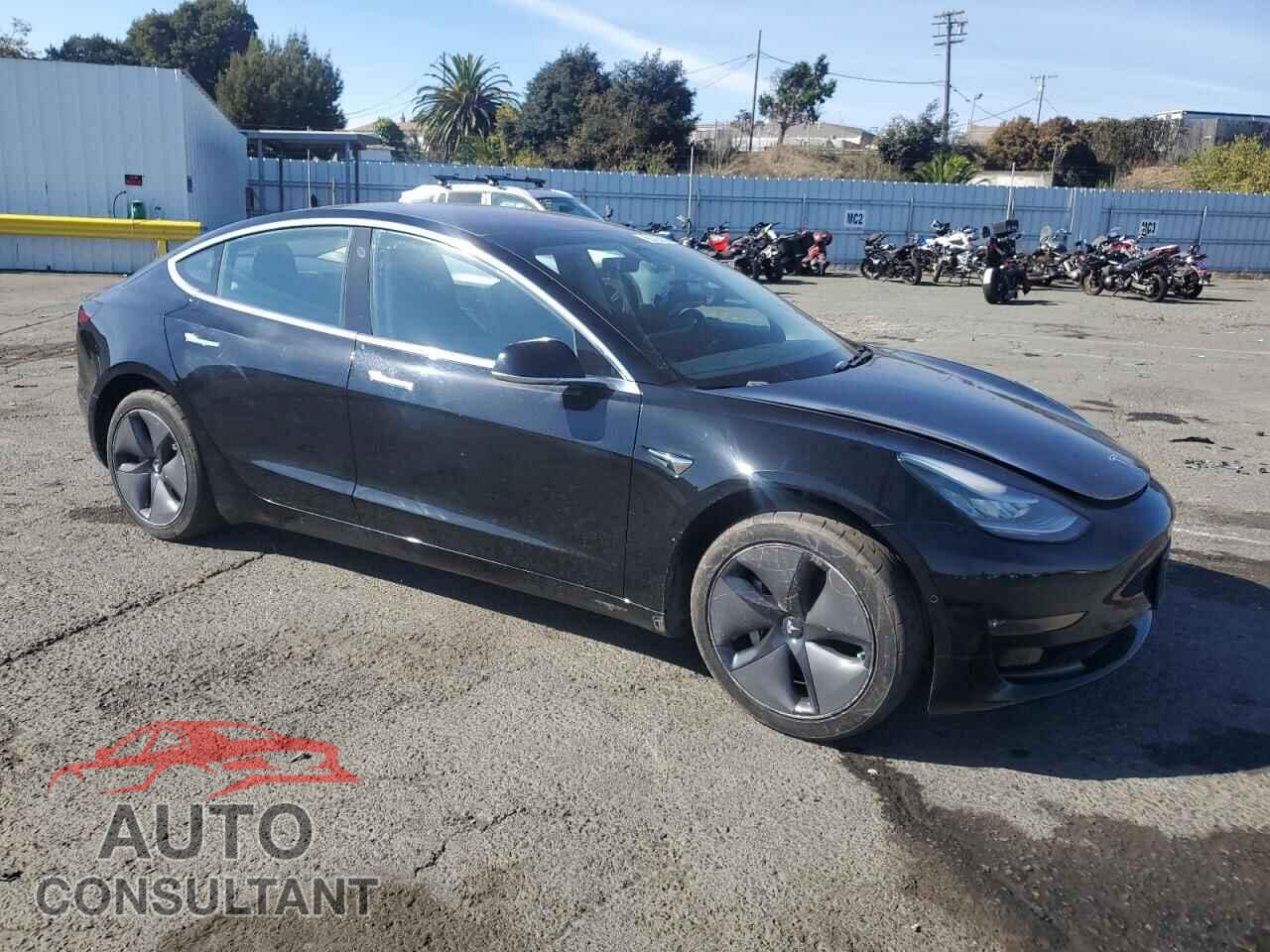 TESLA MODEL 3 2018 - 5YJ3E1EA4JF039697