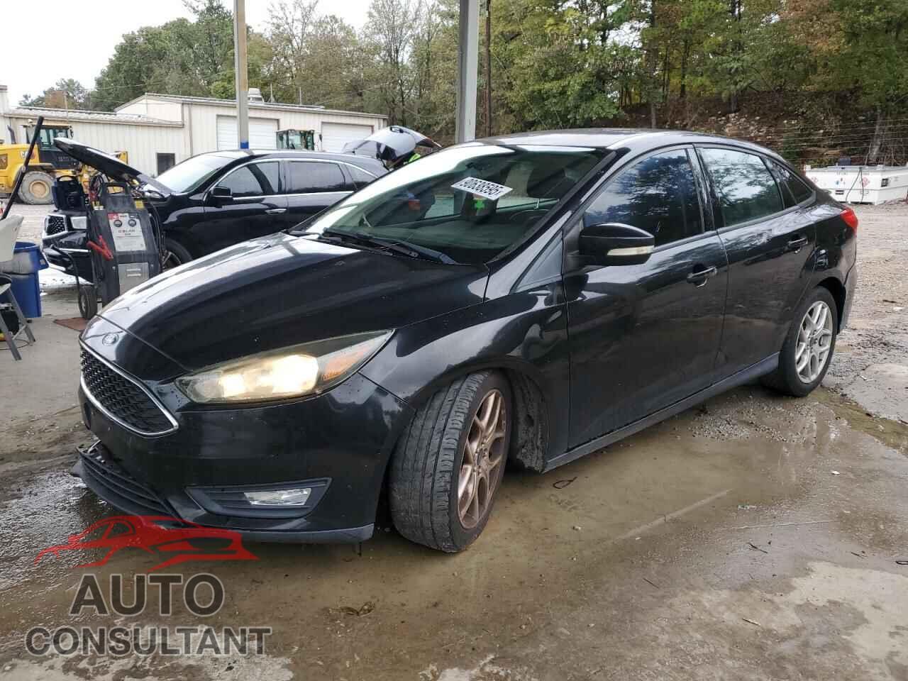 FORD FOCUS 2015 - 1FADP3F21FL274845