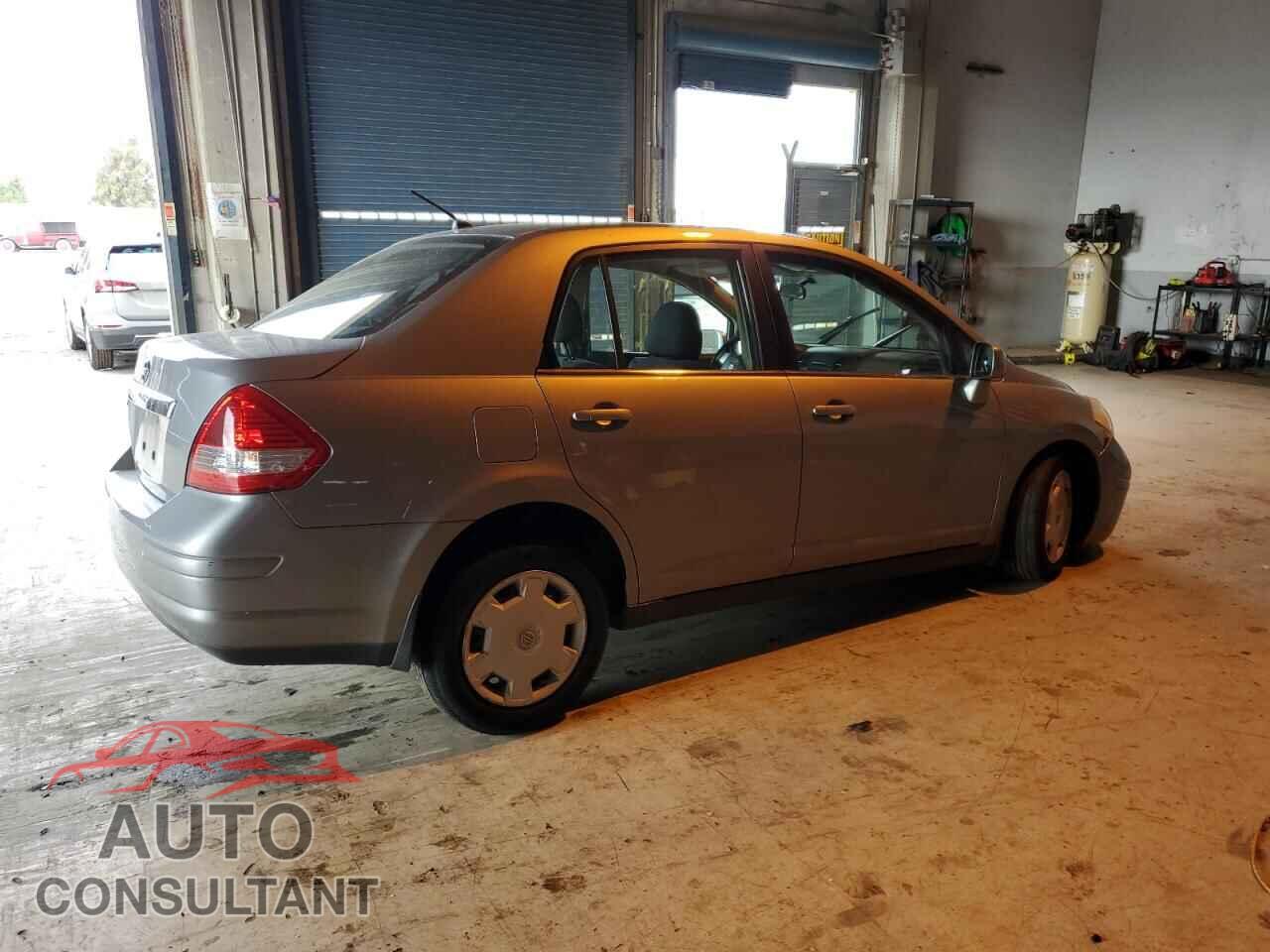 NISSAN VERSA 2009 - 3N1BC11E19L370361