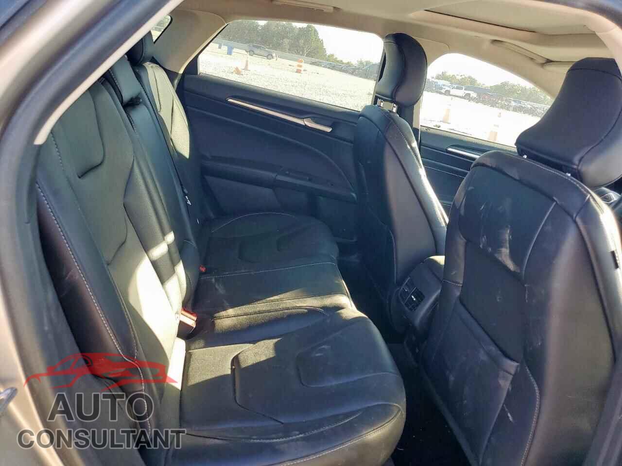 FORD FUSION 2018 - 3FA6P0RU6JR286861