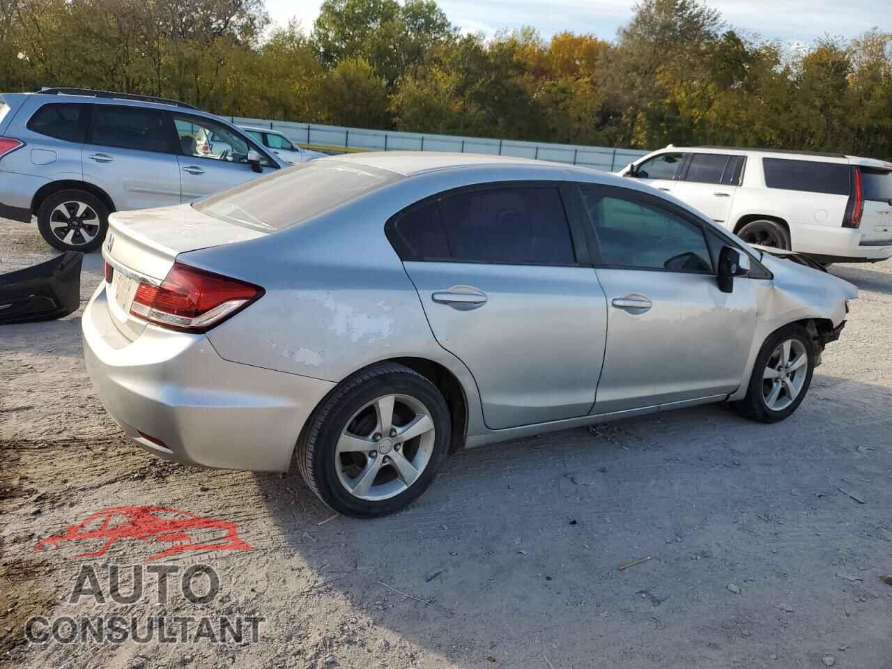 HONDA CIVIC 2013 - 19XFB2F53DE054943
