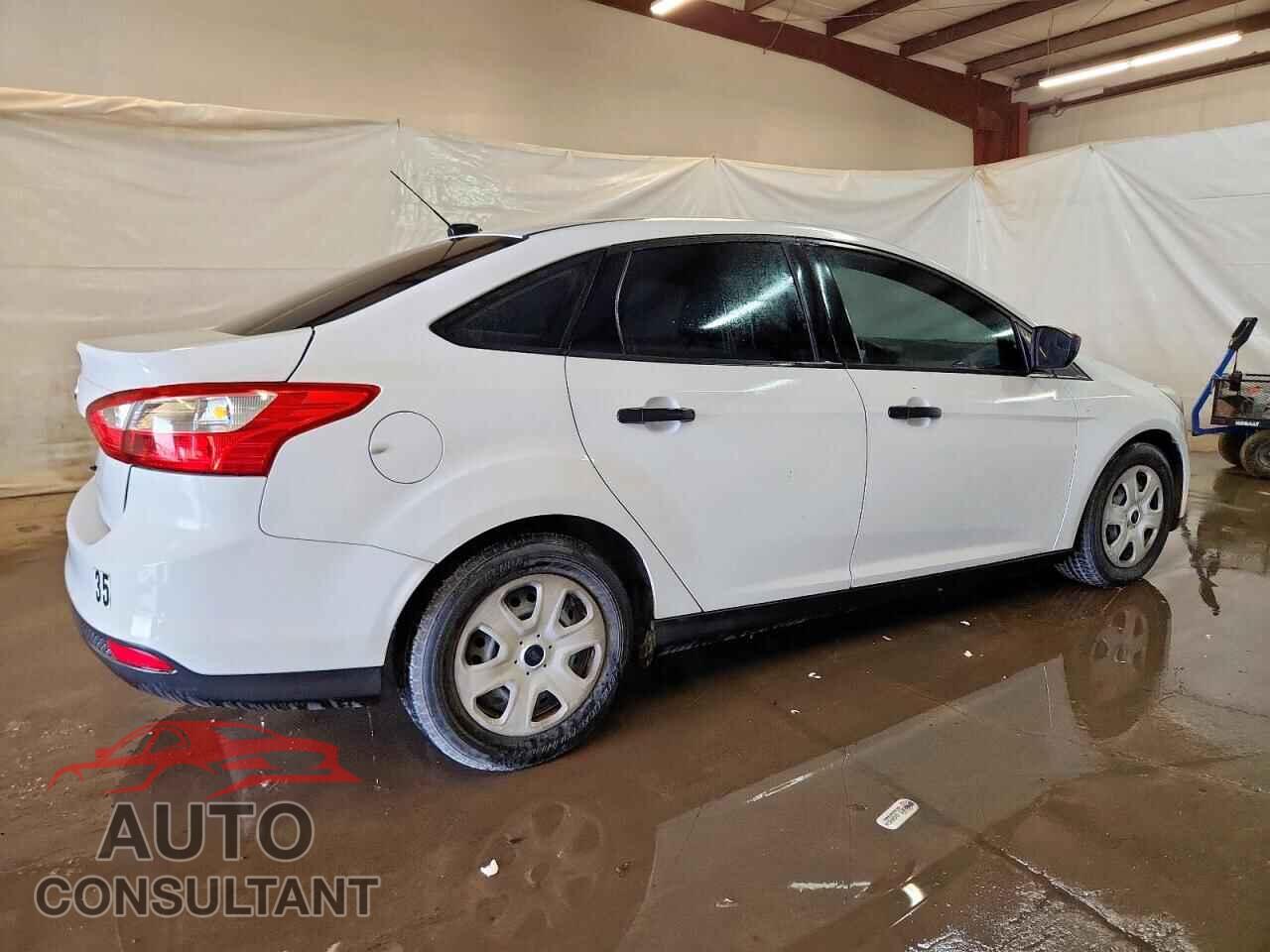 FORD FOCUS 2013 - 1FADP3E26DL362241