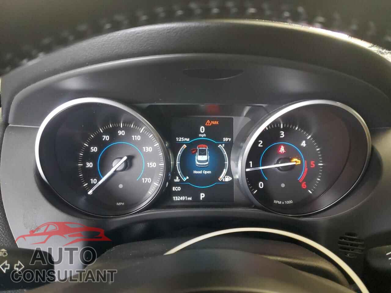 JAGUAR F-PACE 2017 - SADCJ2BN2HA089496