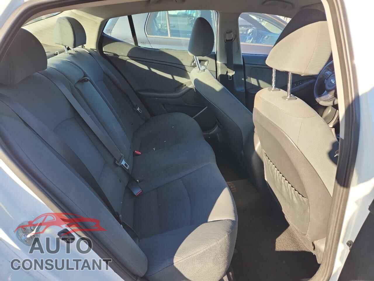 KIA OPTIMA 2015 - KNAGM4A76F5559213