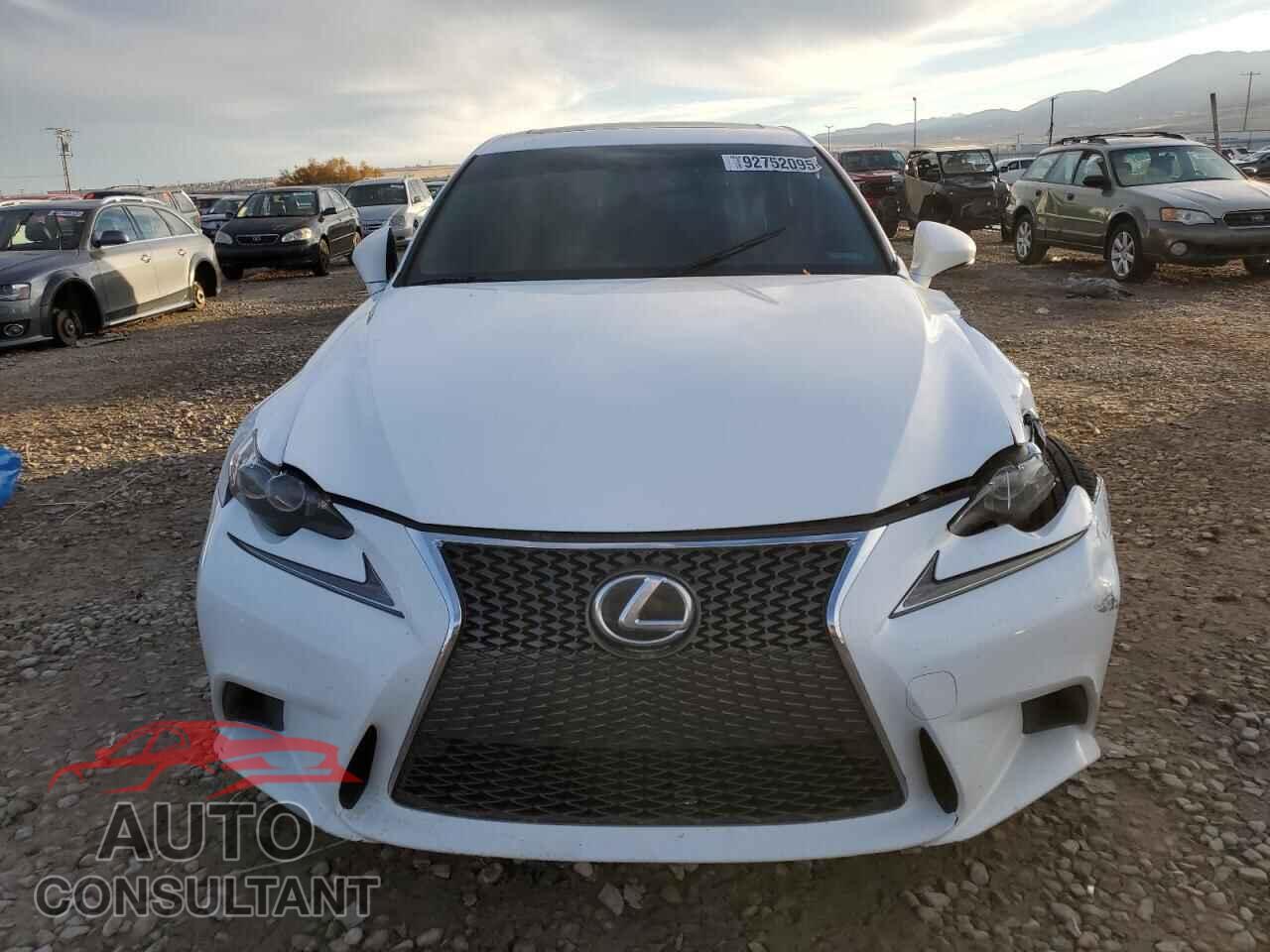 LEXUS IS 2016 - JTHCM1D2XG5009156