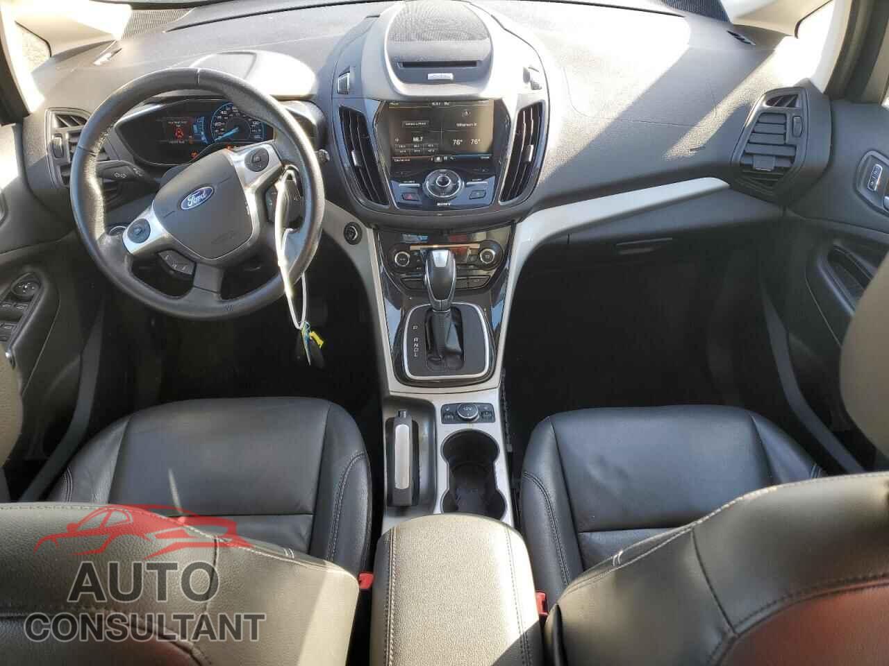 FORD CMAX 2015 - 1FADP5BU4FL124747