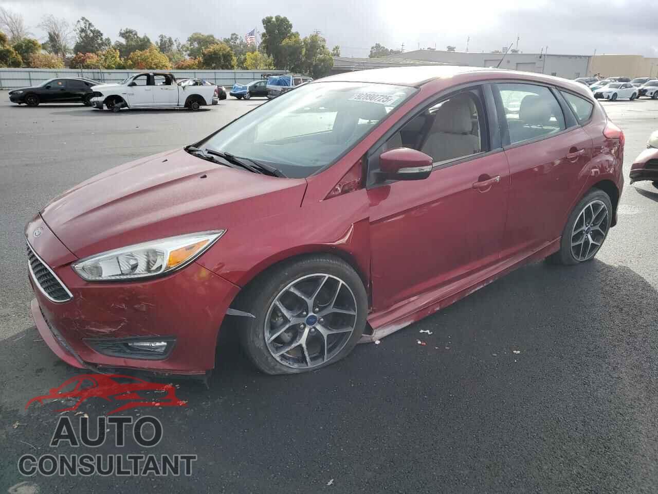 FORD FOCUS 2016 - 1FADP3K26GL387746