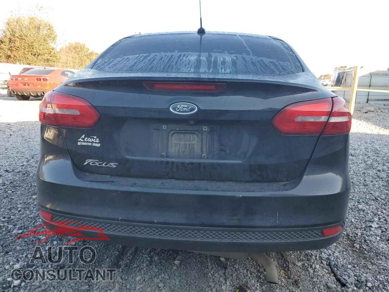 FORD FOCUS 2017 - 1FADP3E22HL251773