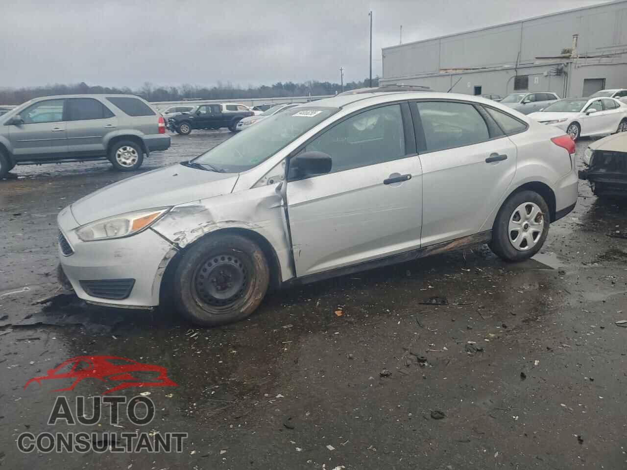 FORD FOCUS 2017 - 1FADP3E20HL316152