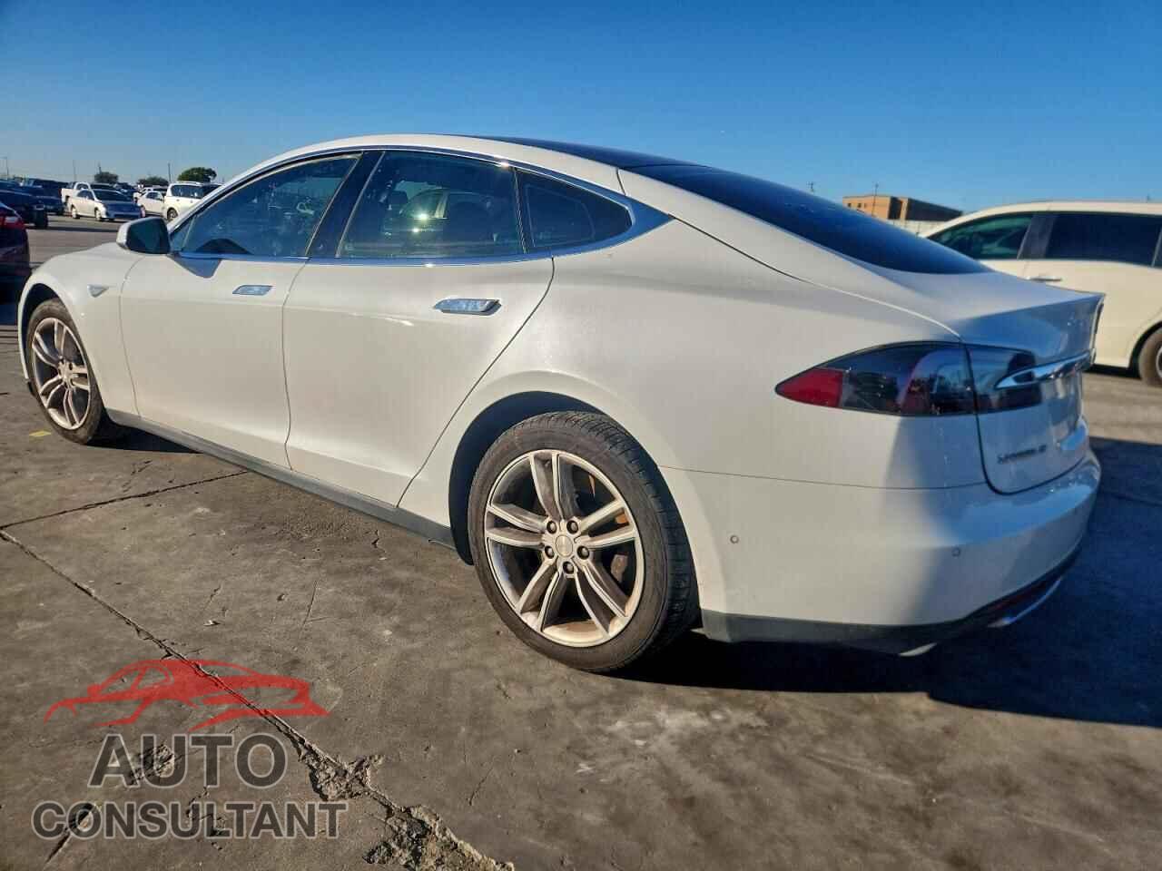 TESLA MODEL S 2016 - 5YJSA1E14GF122496