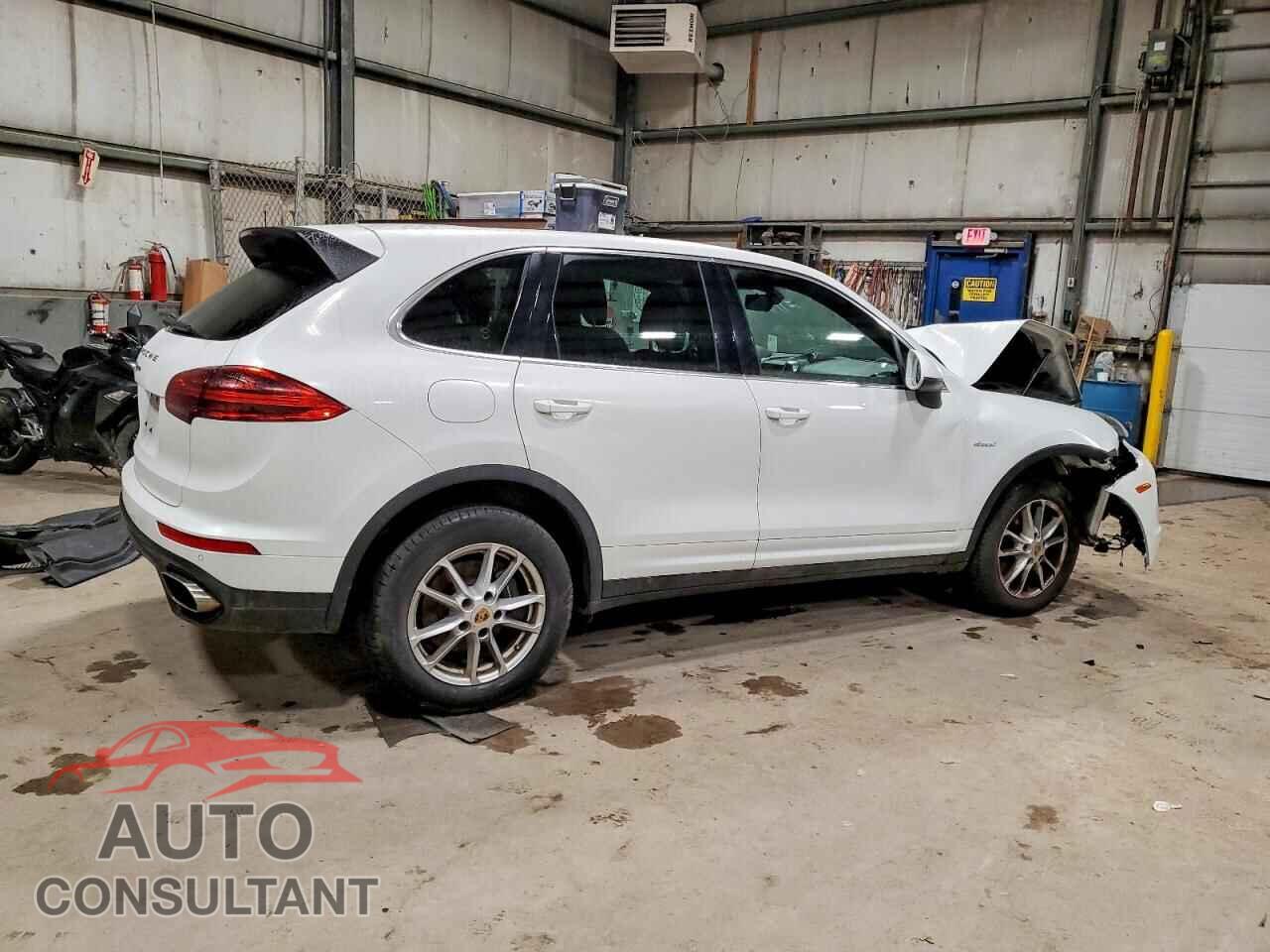 PORSCHE CAYENNE 2015 - WP1AF2A28FLA36071