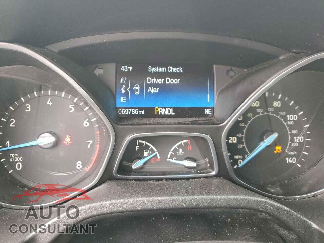 FORD FOCUS 2017 - 1FADP3F20HL261913