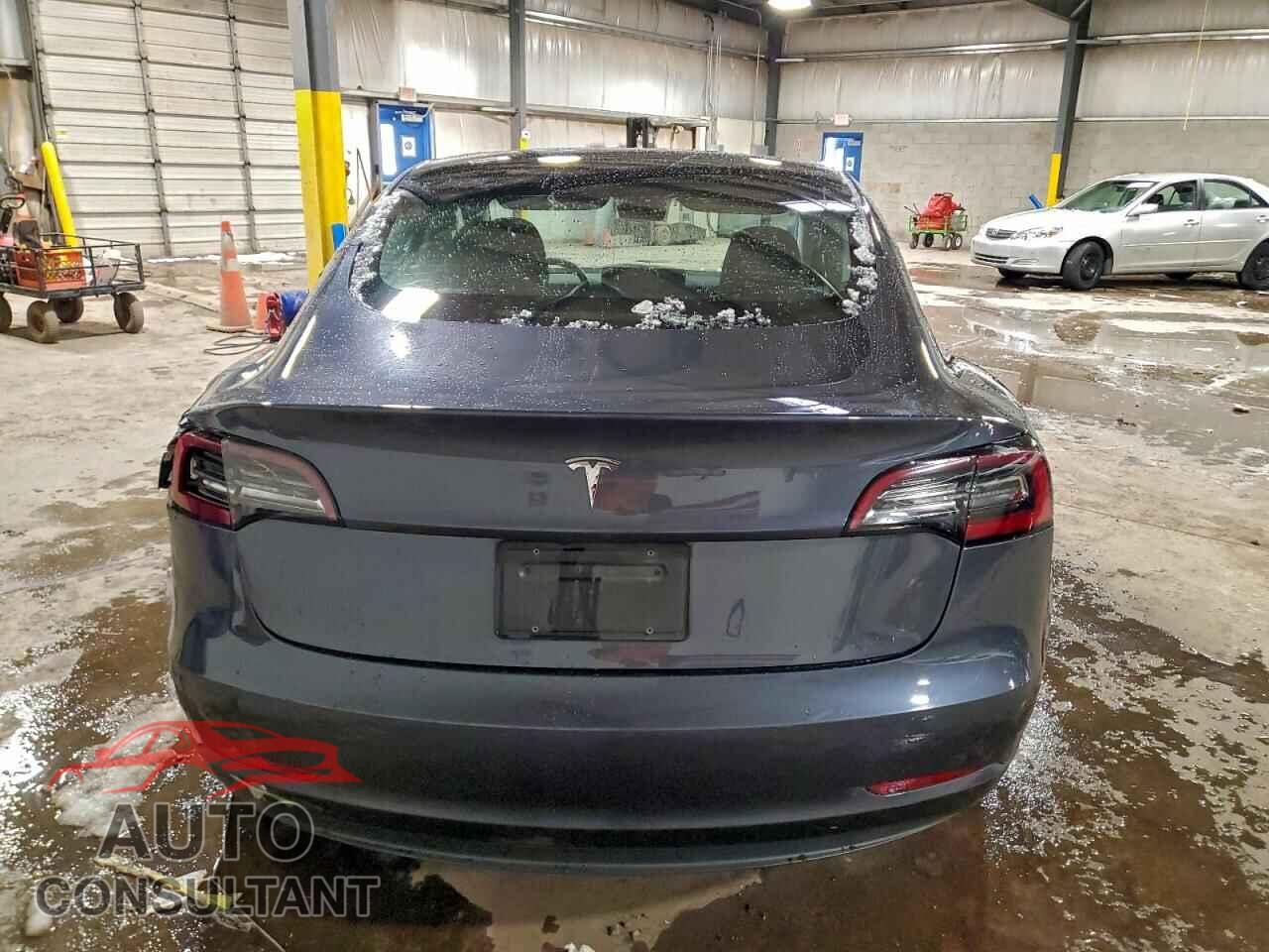 TESLA MODEL 3 2023 - 5YJ3E1EA1PF446921