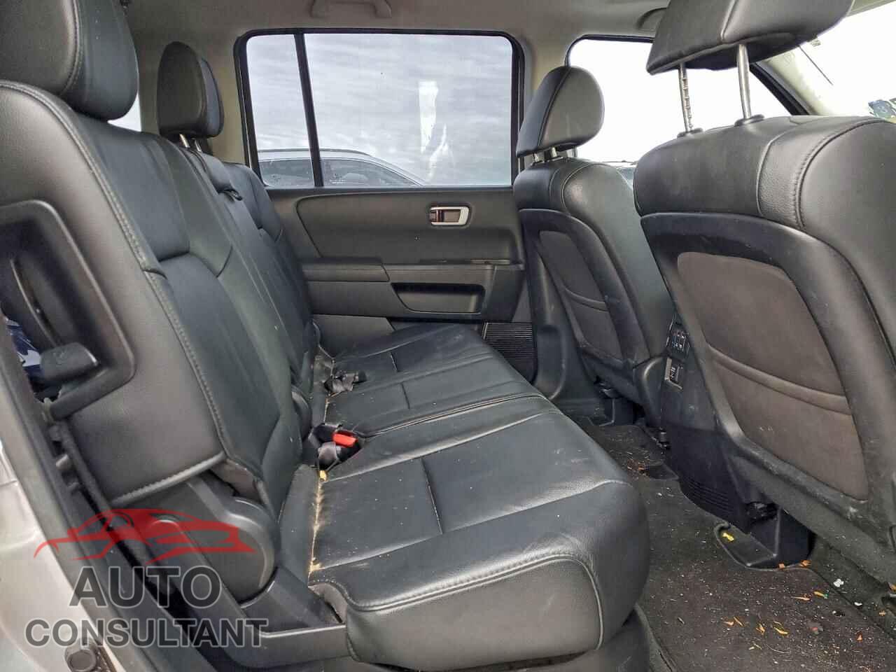 HONDA PILOT 2014 - 5FNYF3H59EB010621