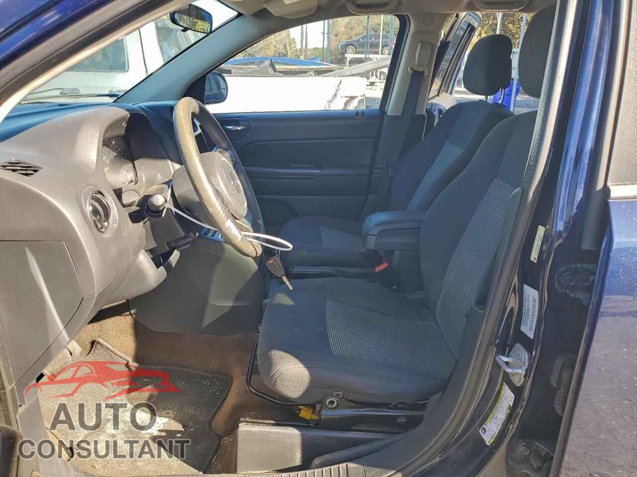 JEEP COMPASS 2015 - 1C4NJCBA1FD218945