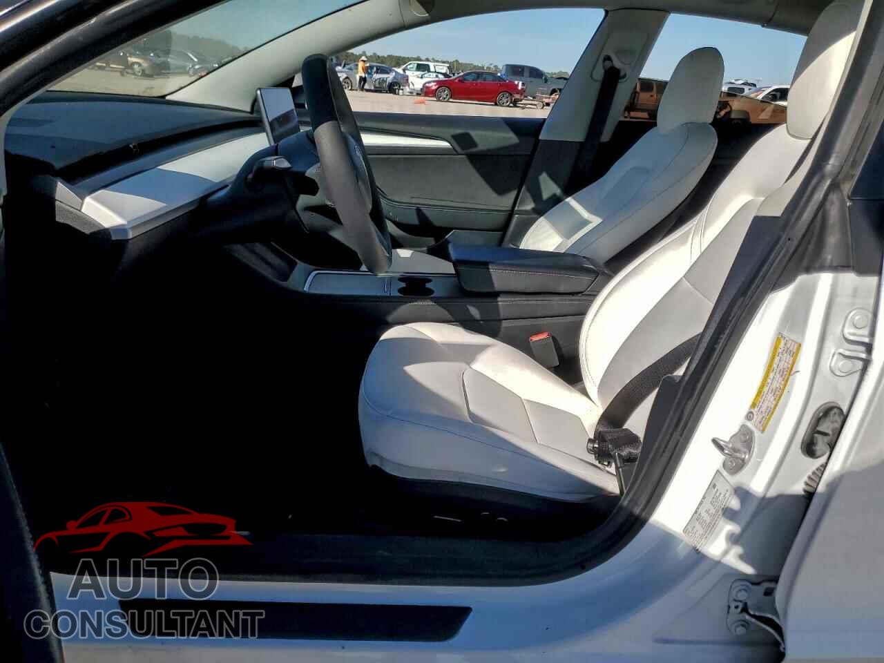 TESLA MODEL 3 2021 - 5YJ3E1EA4MF987618