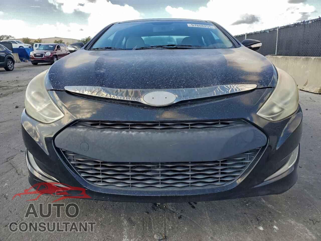 HYUNDAI SONATA 2012 - KMHEC4A46CA060655