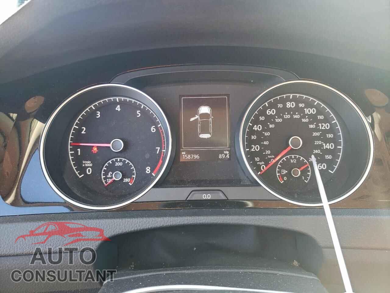 VOLKSWAGEN GOLF 2015 - 3VW217AUXFM017584
