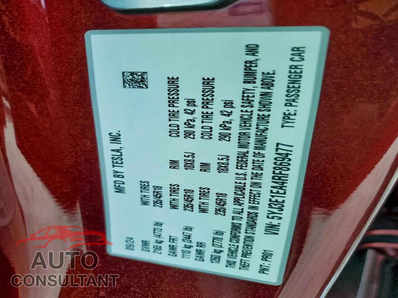 TESLA MODEL 3 2024 - 5YJ3E1EA4RF869477