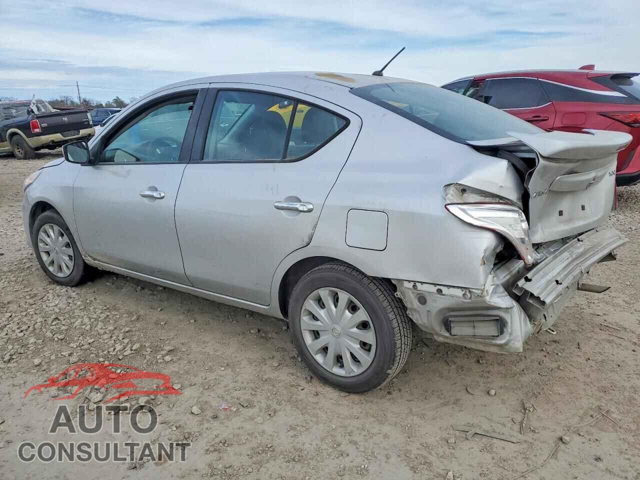 NISSAN VERSA 2019 - 3N1CN7AP3KL859983