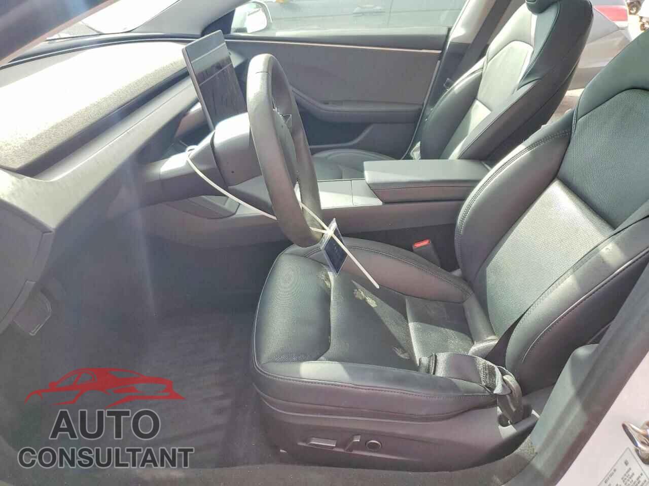 TESLA MODEL 3 2024 - 5YJ3E1EA0RF756481