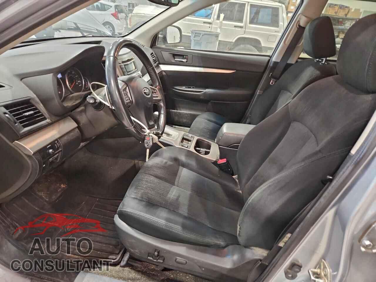SUBARU OUTBACK 2013 - 4S4BRBCC8D3268133