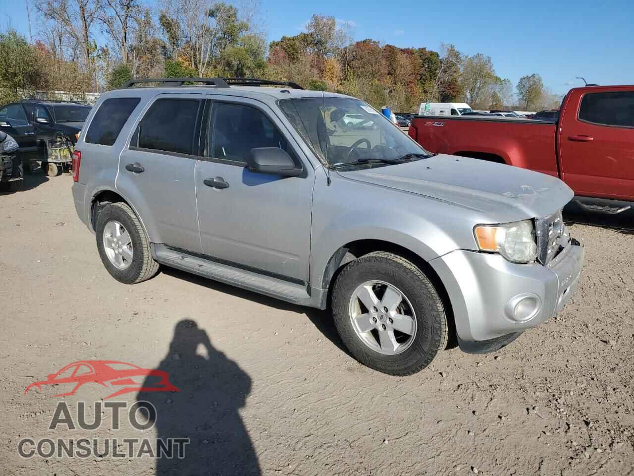 FORD ESCAPE 2010 - 1FMCU0DG1AKB64366