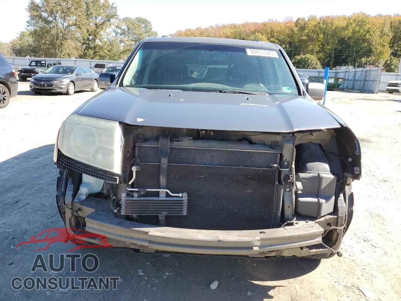 HONDA PILOT 2011 - 5FNYF4H69BB012802