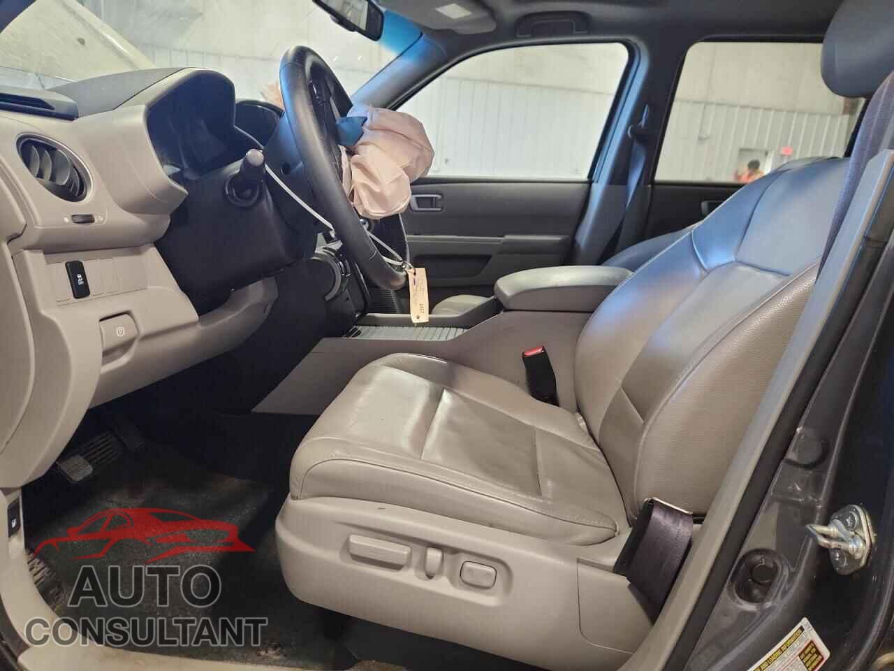 HONDA PILOT 2013 - 5FNYF4H58DB066943