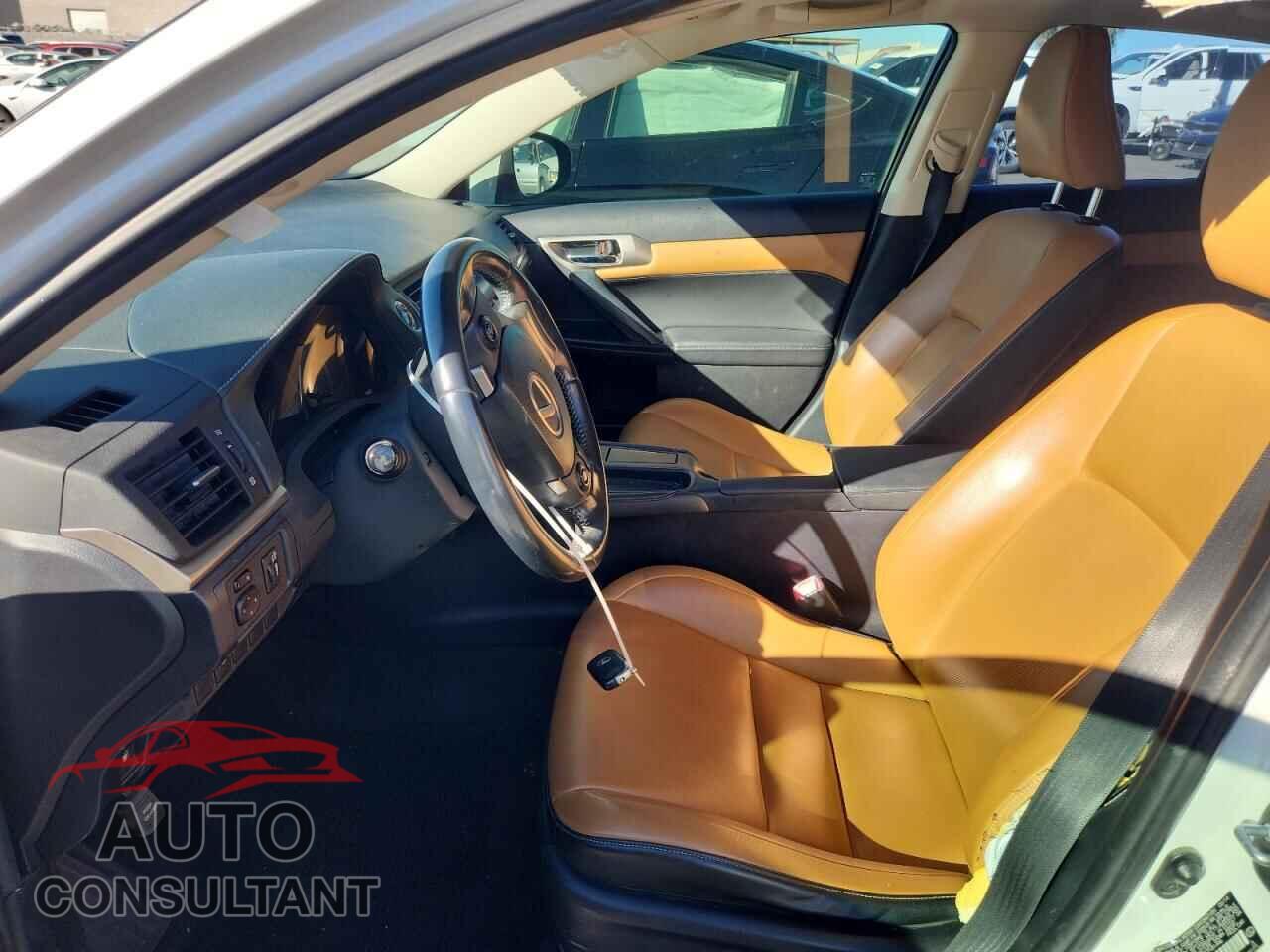 LEXUS CT 200 2014 - JTHKD5BH4E2181496