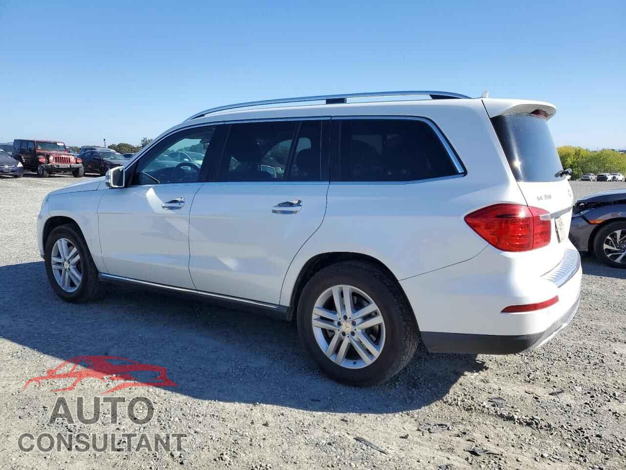 MERCEDES-BENZ GL-CLASS 2015 - 4JGDF2EE8FA444404