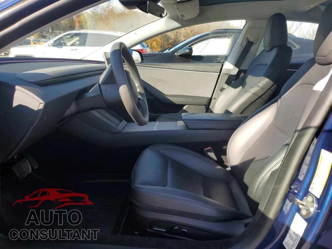 TESLA MODEL 3 2024 - 5YJ3E1EA3RF757964
